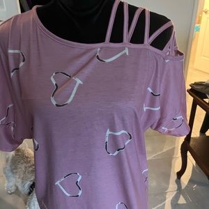 Xl Woman’s Pink Heart Top